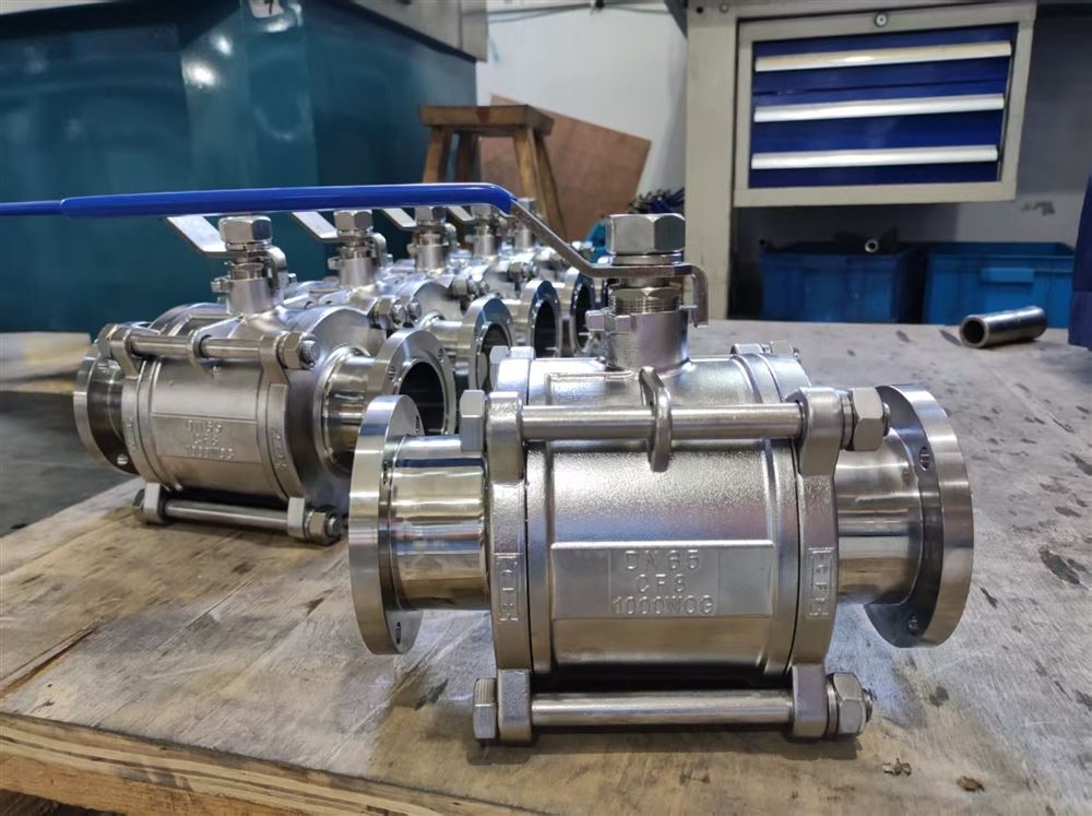 偉恒流體衛生級小法蘭三片式球閥