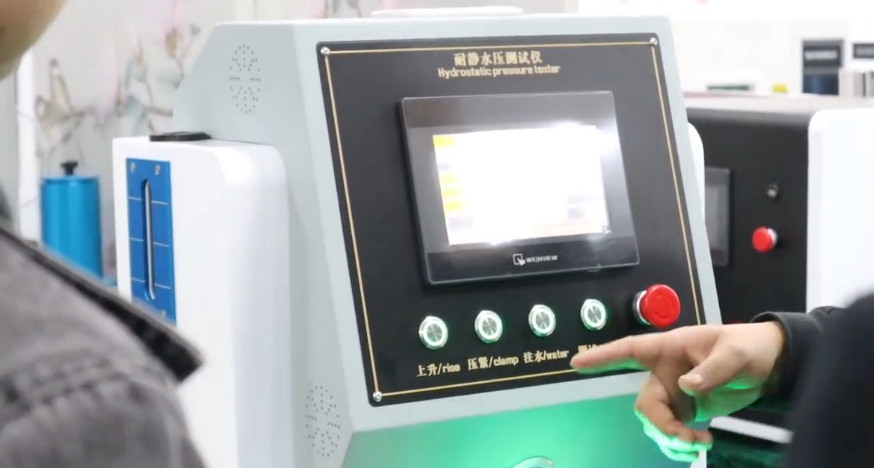 2a74f340eaaddac3e29c01e902fdc780.png 耐靜水壓測試儀:浙江xx公司到上海誠衛參觀考察設備